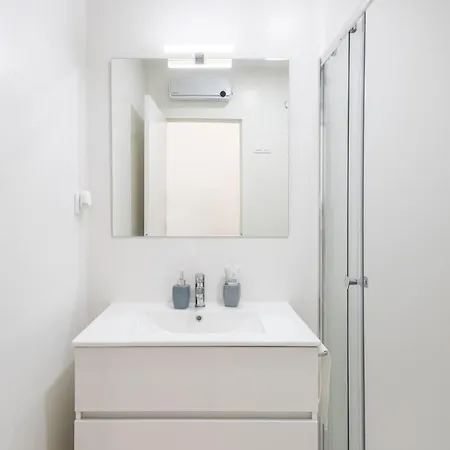 Moncloa Apartment, Con Parking Opcional Madrid Exterior photo