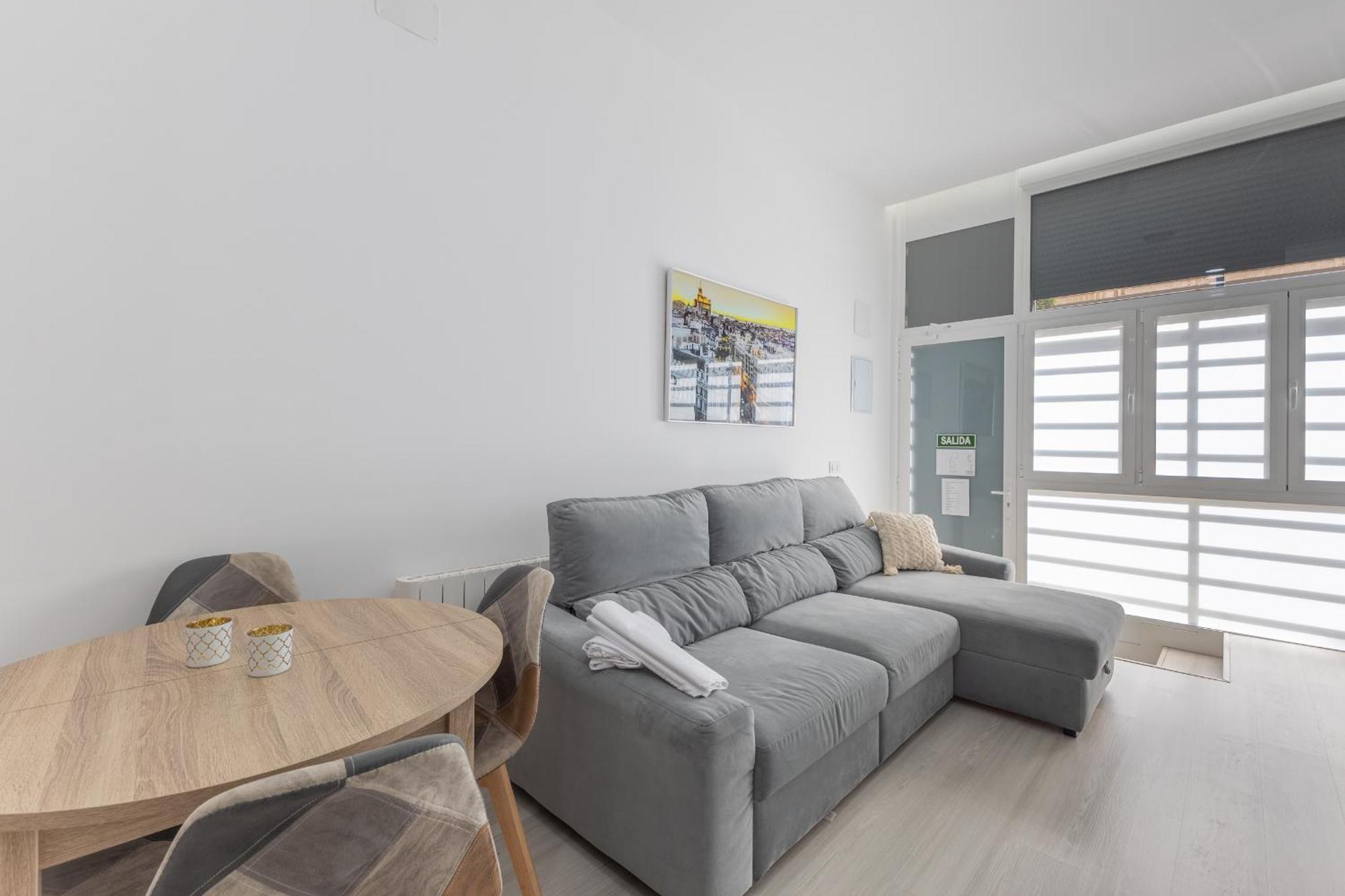 Moncloa Apartment, Con Parking Opcional Appartamento